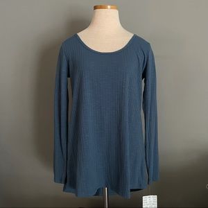 Ribbed Long Sleeve LuLaRoe Lynnae